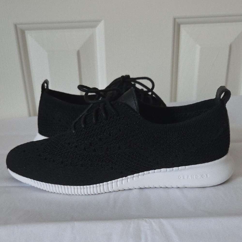 NIB Cole Haan 2.ZERØGRAND Stitchlite Oxford Black/White Size 6B